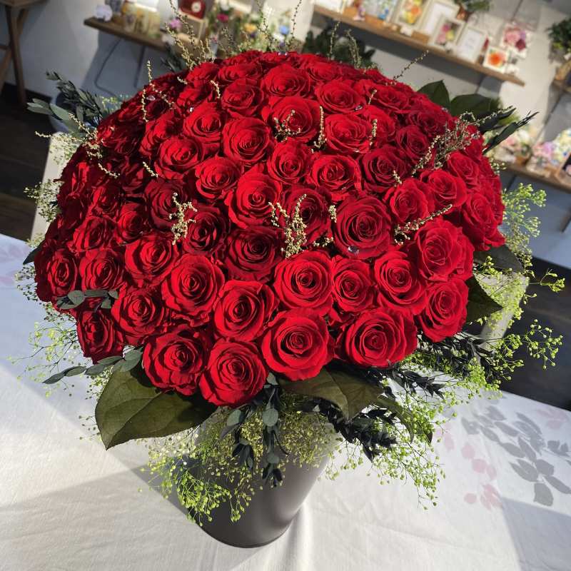 赤バラのアレンジメント・プロポーズフラワー